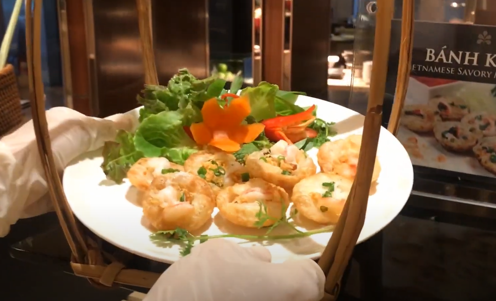 Extravagant Seafood Buffet Dinner - La Brasserie Restaurant