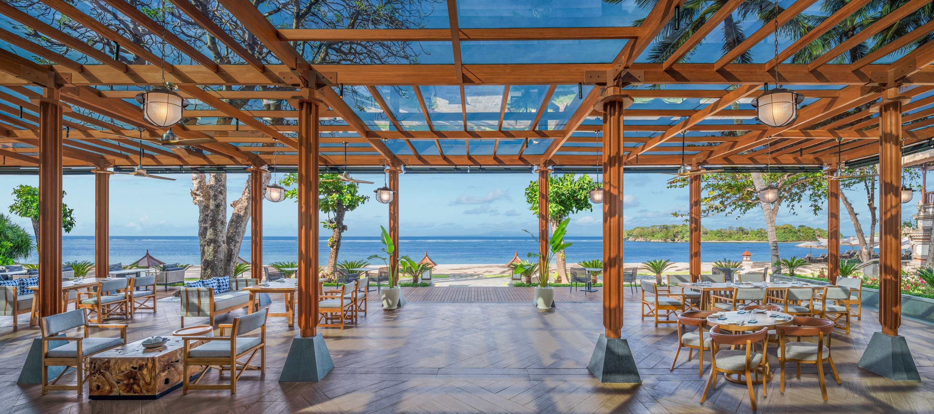 Arwana: A Memorable Beachfront Dining Experience In Nusa Dua