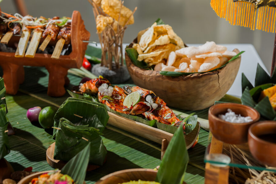Join The Megibung Feast At Segaran Dining Terrace, Jumeirah Bali