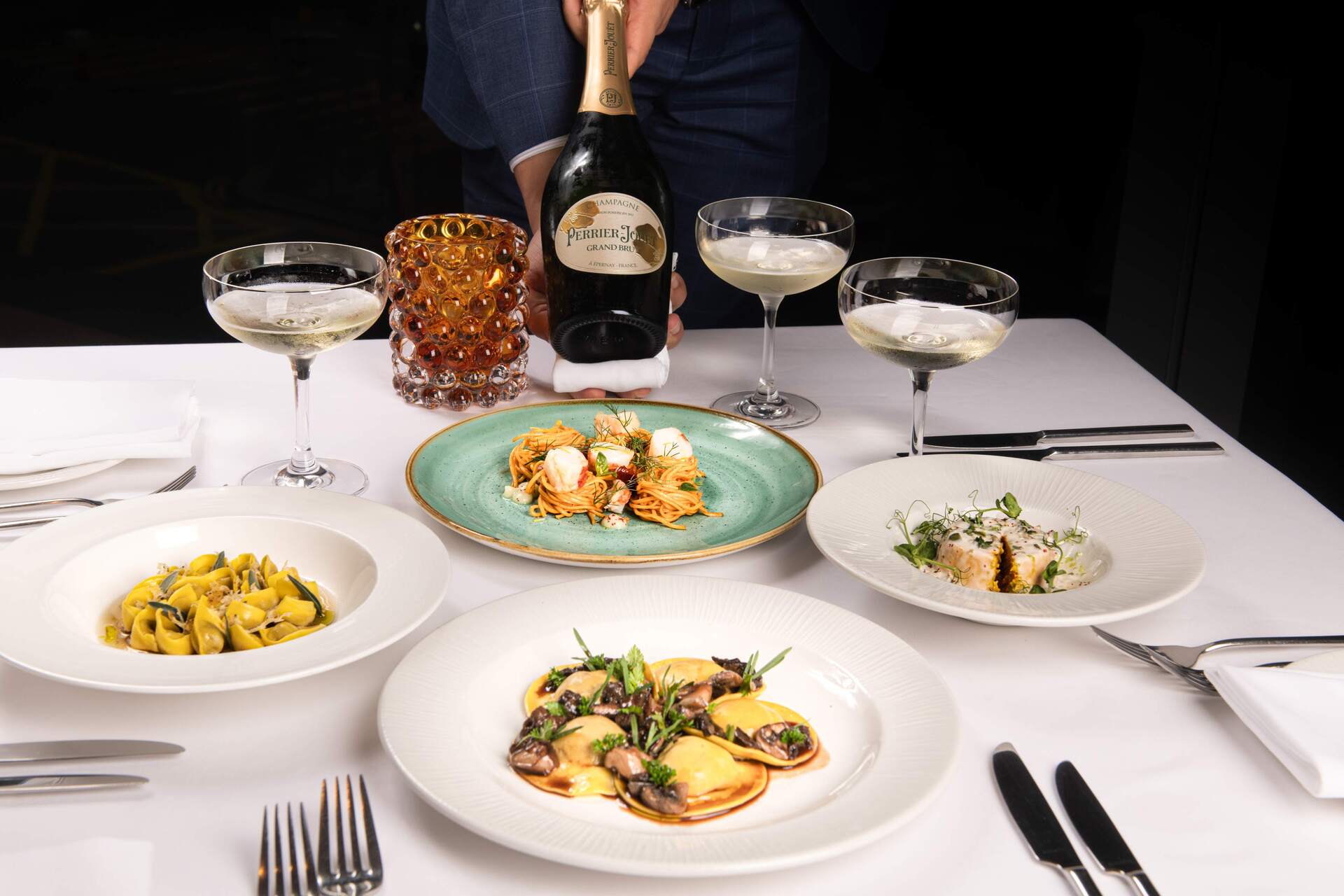 Join The Hari Hong Kong This Festive Season!