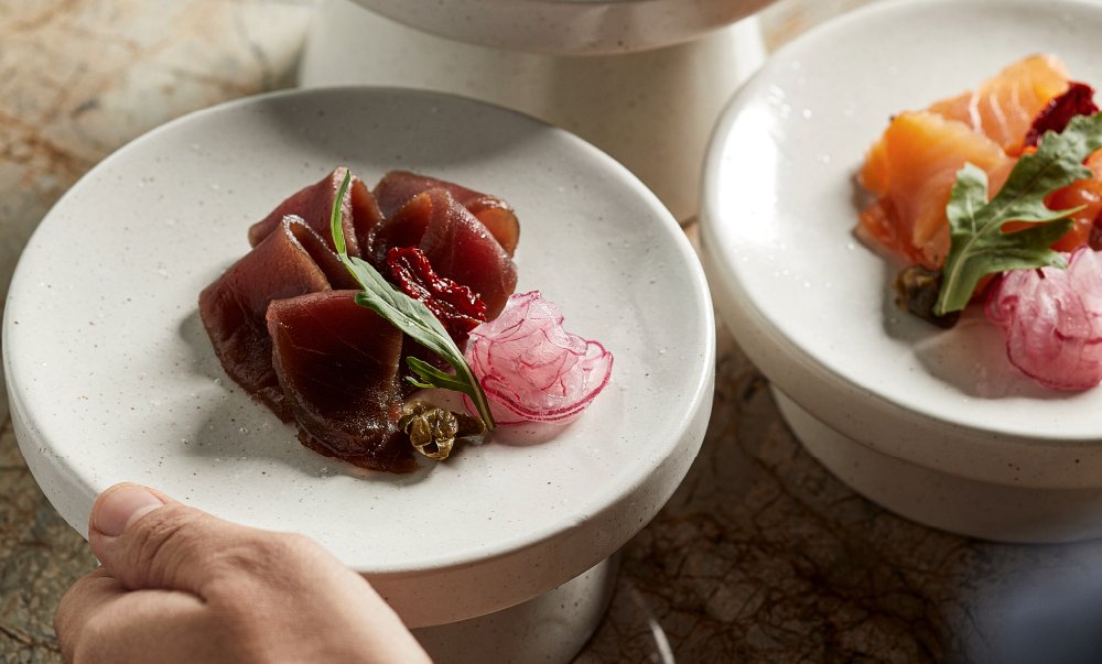 Roaring New York-Style Decadence In The Heart Of Hanoi