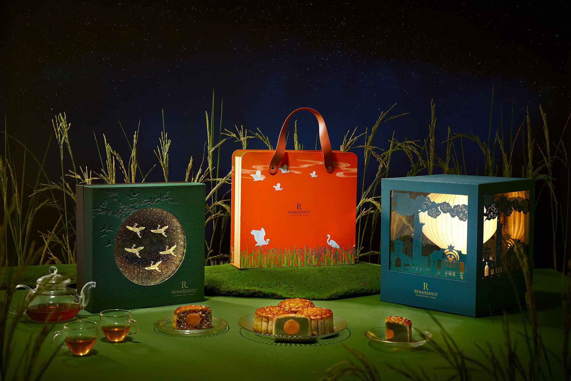 Mooncake 2023 Collection By Renaissance Riverside Hotel Saigon