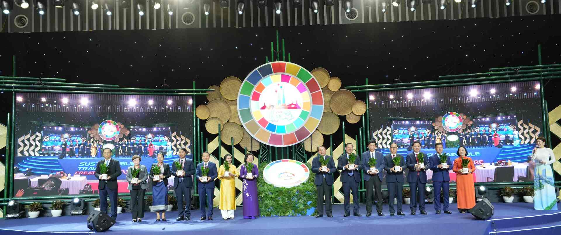 ITE HCMC 2024: Effectively Implement Activities To Promote Green Transformation Towards Sustainable Tourism Development