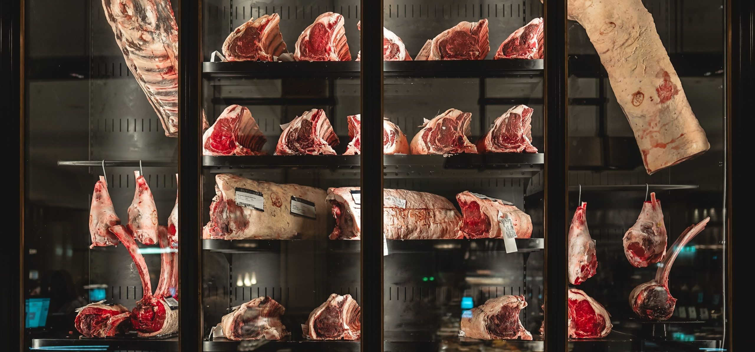 Mastering The Art Of Steak Aging - The Journey To Juicy