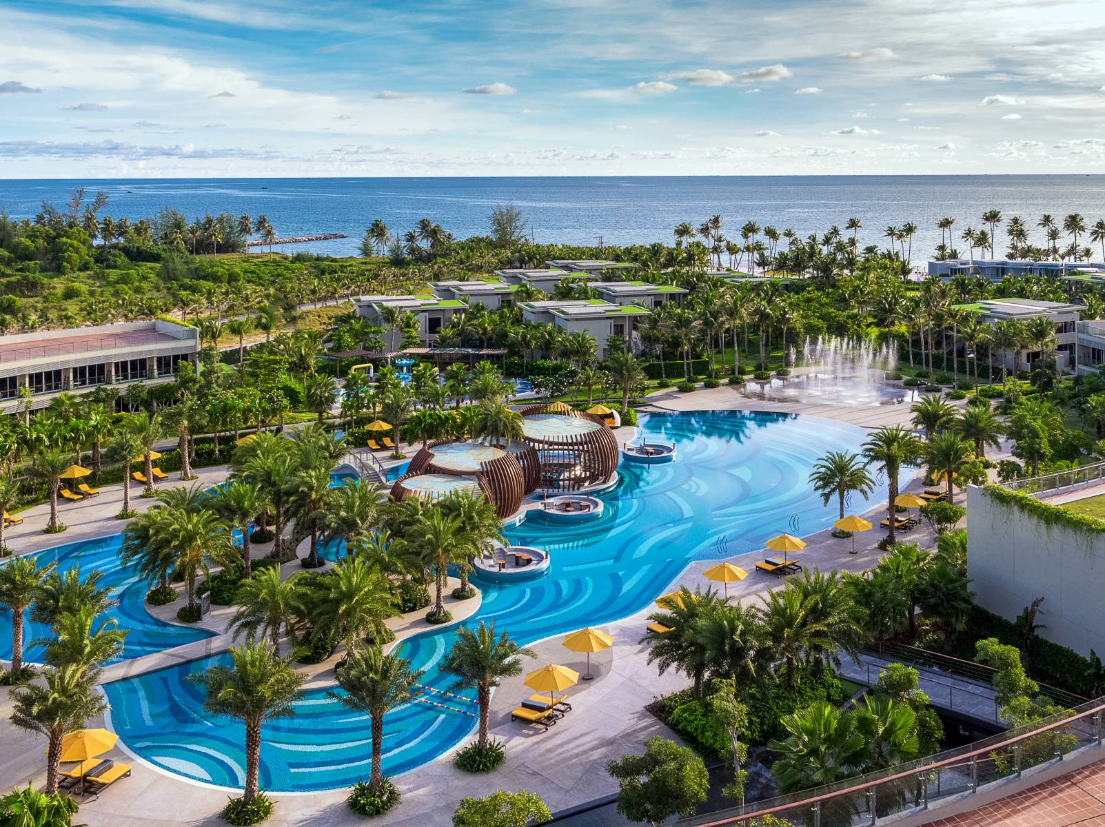 Pullman Phu Quoc Beach Resort<br> The Art of Island Living