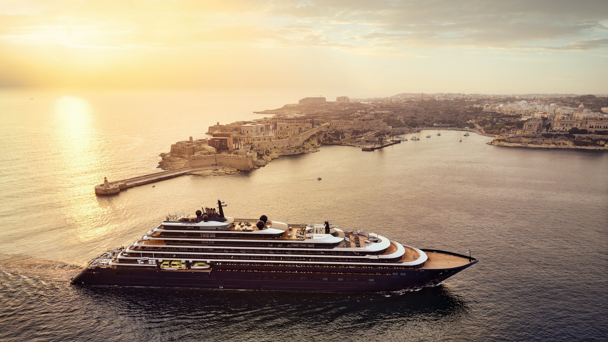 Sailing in Style<br> Seaborne Sanctuaries