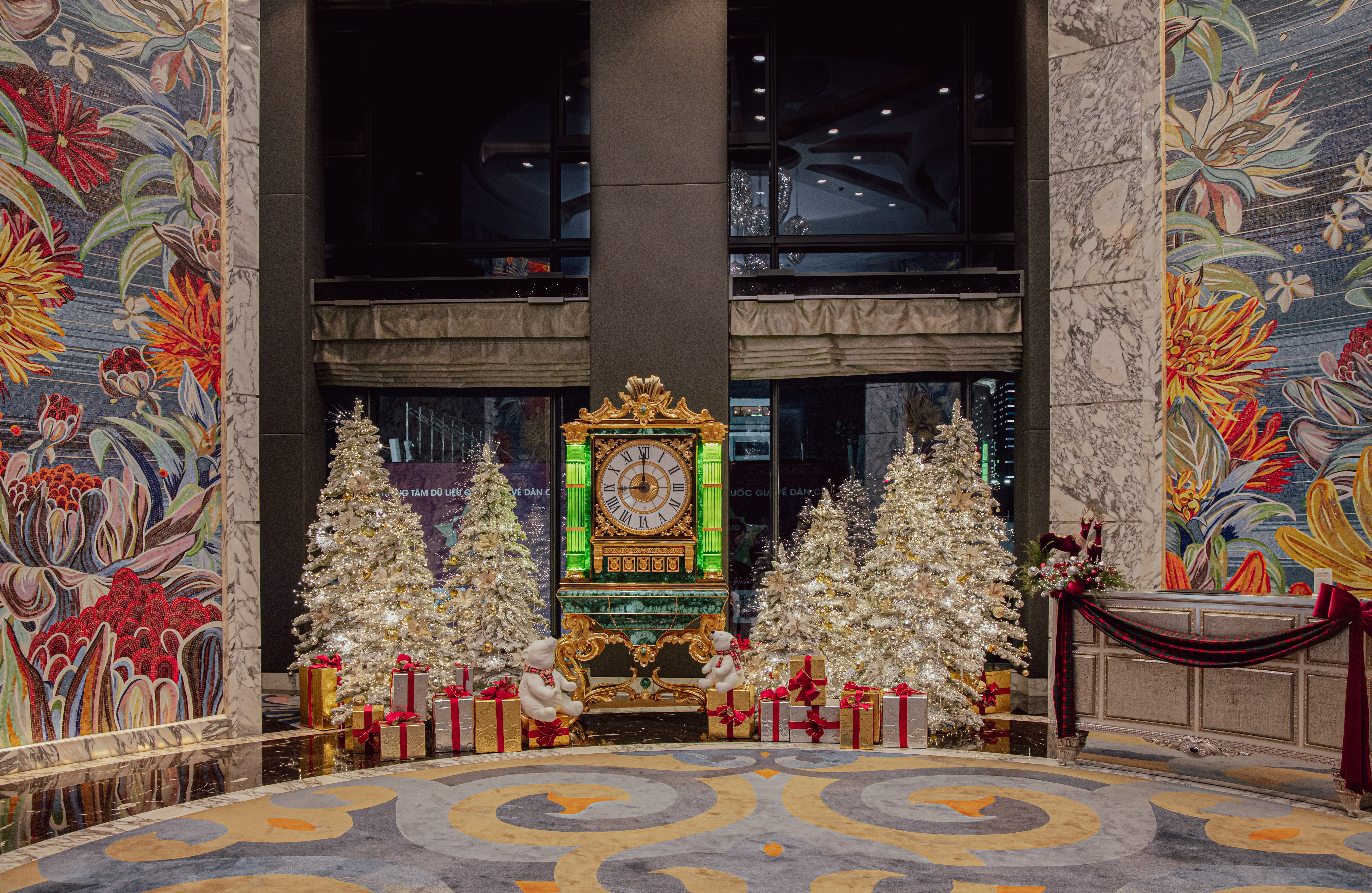 The Reverie Royale <br> A Festive Hamper Collection