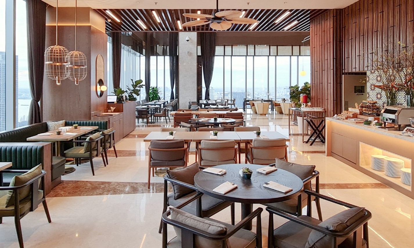 The Straits Kitchen & Bar: A Refined Passage Through Singaporean Flavour