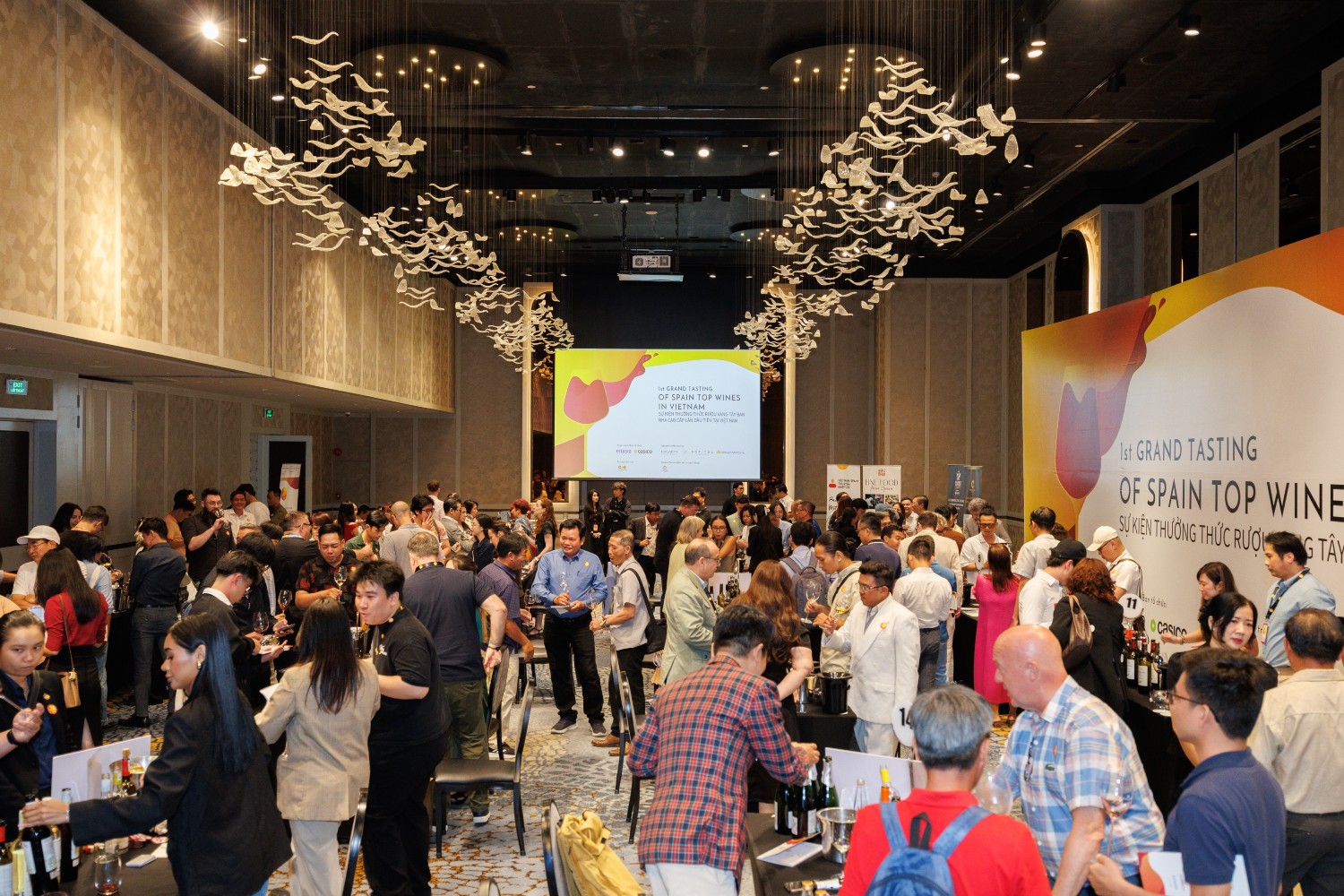 Spain Top Wines In Vietnam <br> A Dialogue of Terroir Across Continents