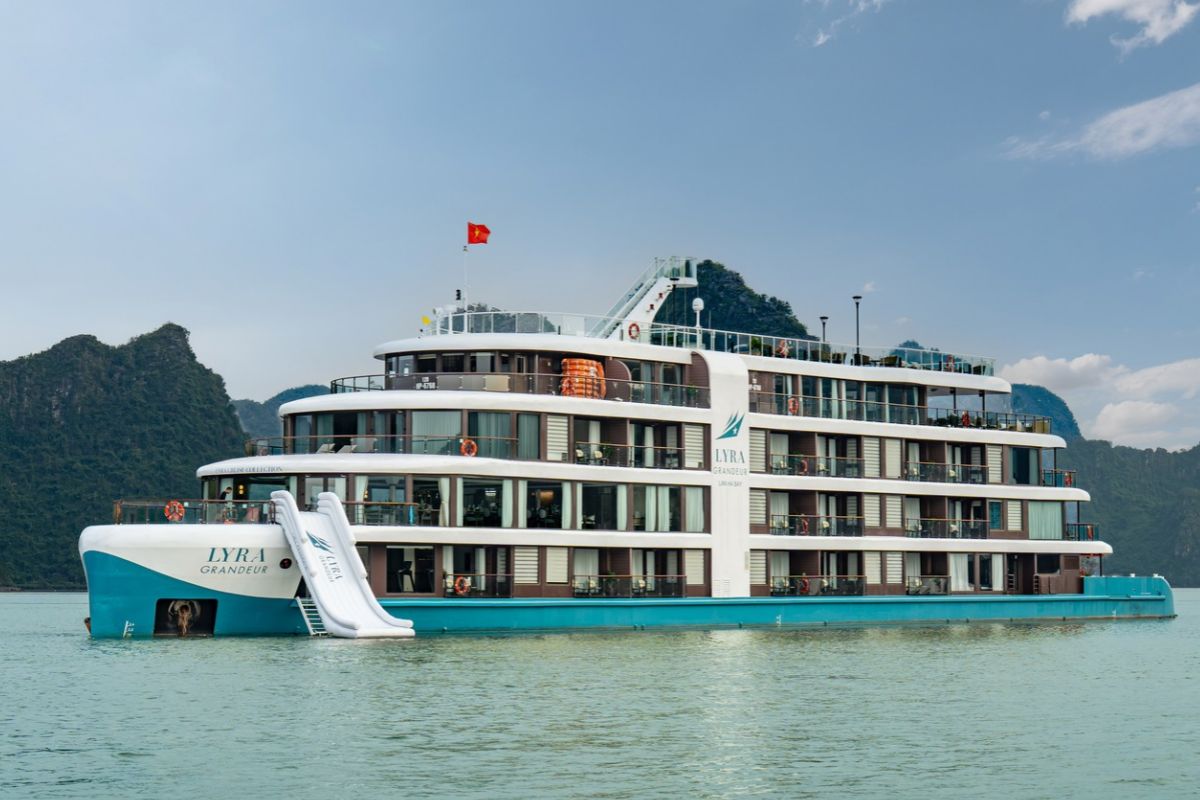 Lyra Cruise Collection