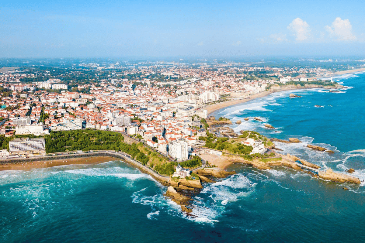 Biarritz <br> The Wild Side of French Elegance